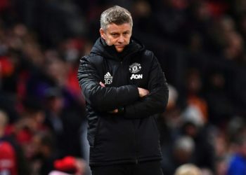 Manchester United’s leading supervisor target is offered right away, states Gary Neville