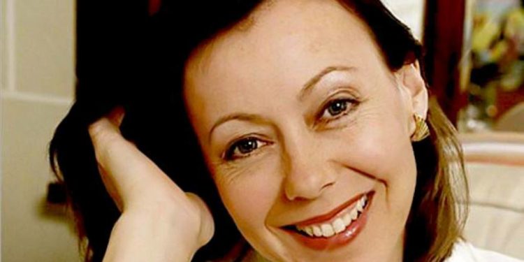 Jenny Agutter felt like no time had passed inbetween Railway Children motionpictures