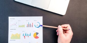 The Good, The Bad, and the Review of Netflix’s ‘Uglies’ (2024)