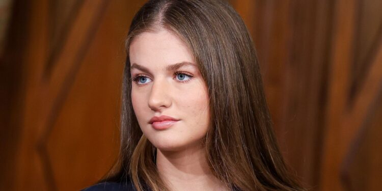 TrivDaily - Princess Leonor marks major royal first alongside King Felipe and Queen Letizia 57 Princess Leonor marks major royal first alongside King Felipe and Queen Letizia