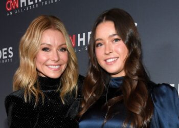 Kelly Ripa and Mark Consuelos’ daughter talks ‘new chapter’ as parents inundate her with support