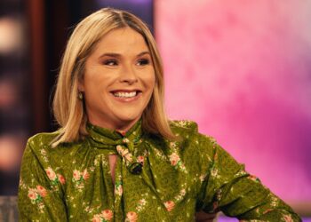 Jenna Bush Hager jokes about being a third wheel as guest gets flirty on her show