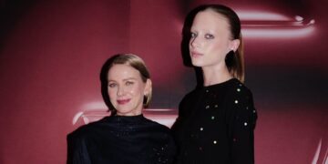 Naomi Watts celebrates model daughter Kai’s 17th birthday with throwback beach photo