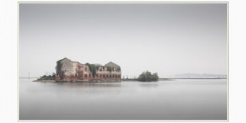 Reddit, Meta, and Google Voluntarily Gave DHS Info of Anti-ICE Users, Report Says