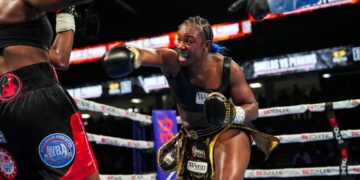 Claressa Shields vs Franchon Crews-Dezurn result: Former friends make up after disaster build-up