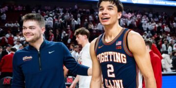 Who is Andrej Stojaković? Meet son of NBA superstar becoming March Madness hero for Illinois