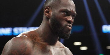 Deontay Wilder Alleges Illegal Moves as He Goes Off on Referee for Not Penalizing Derek Chisora