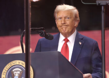 Trump Reportedly Taken to Hospital: Rumours of POTUS at Walter Reed Medical Centre Go Viral
