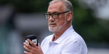 Allen still confident of a top six finish for Wrexham