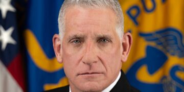 TrivDaily - A Penile Implant Practitioner Who Once Hosted the Show 'Erection Connection' Led a US Presser on Hantavirus 40 A Penile Implant Practitioner Who Once Hosted the Show ‘Erection Connection’ Led a US Presser on Hantavirus