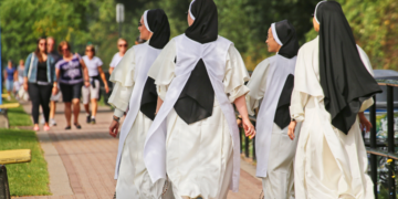 ‘Nuns Are Awesome’: High Rents Push New Yorkers to Live With Nuns as Convent Rooms Cost Less