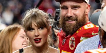 TrivDaily - Find out the unusual item guests were banned from using at Taylor Swift's wedding 66 Find out the unusual item guests were banned from using at Taylor Swift’s wedding